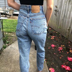Vintage high rise 512 Levi's!